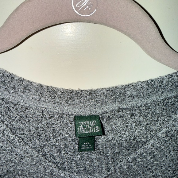 Wild Fable Gray Cropped Sweatshirt - Picture 2 of 3